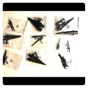 32 Piece Ear Stretching Kit